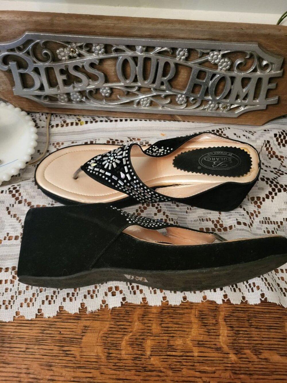 Bolaro Black Velvet Wedge Thong Platform Sandals Jewels 10 Whimsygoth Festival - Picture 2 of 7